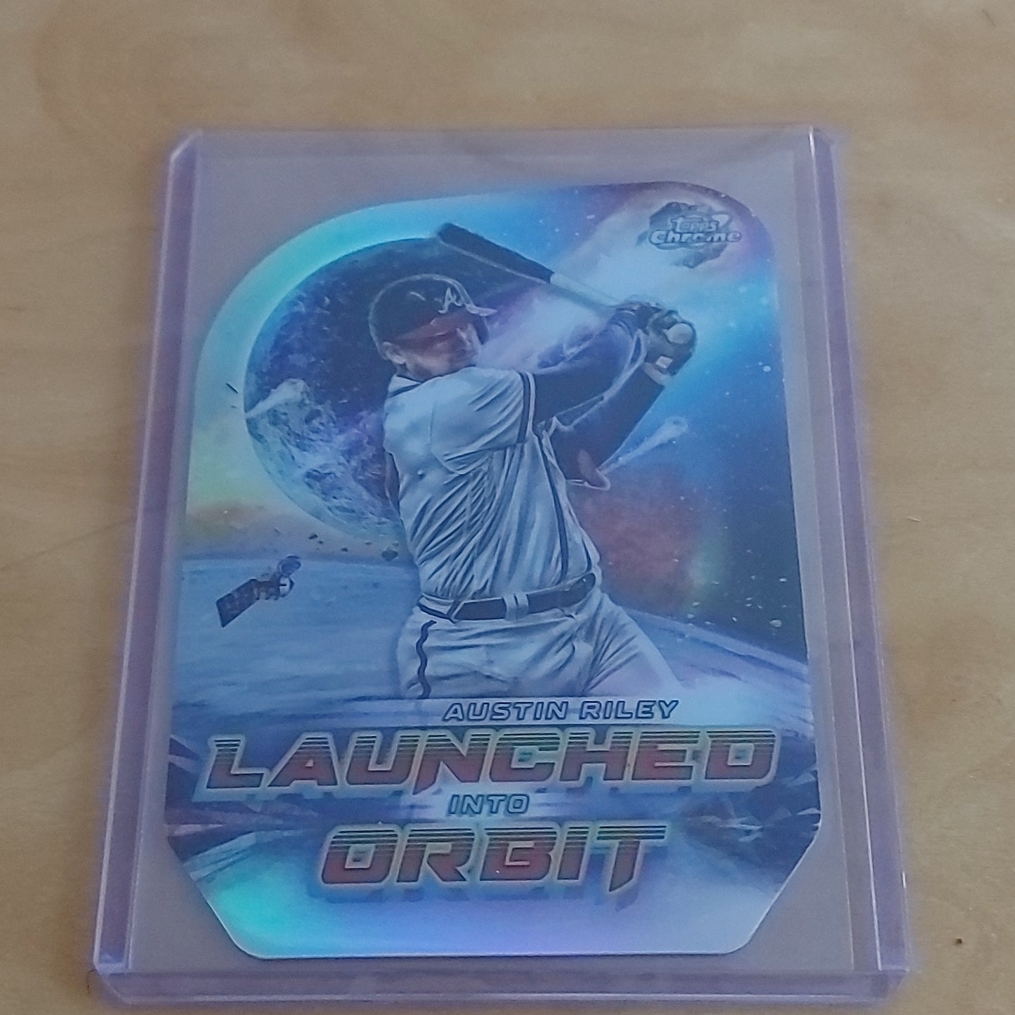Topps Chrome Cosmic Dye-Cut Launched Into Orbit Austin Riley #LIO-11