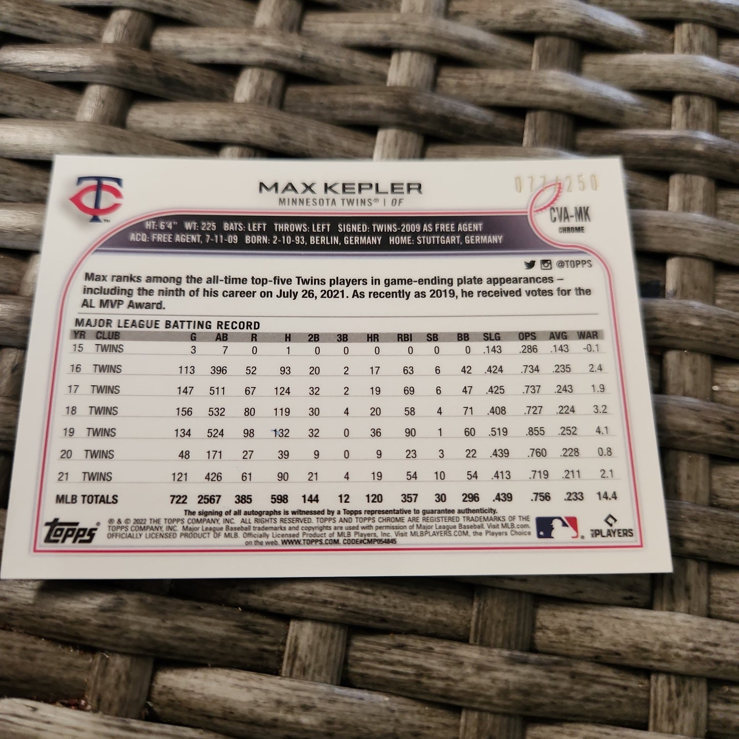Topps Chrome Purple Parallel Max Kepler Auto 077/250  #CVA-MK