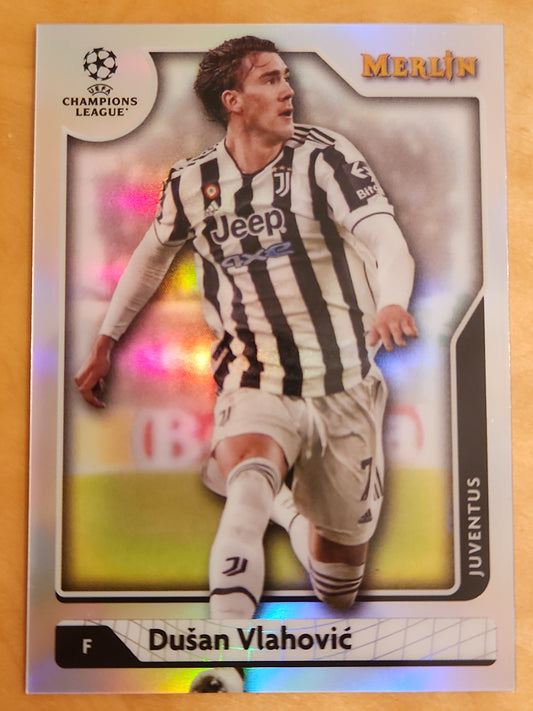 Dusan Vlahovic 2021-22 Topps Merlin Chrome UCL REFRACTOR #92 JUVENTUS
