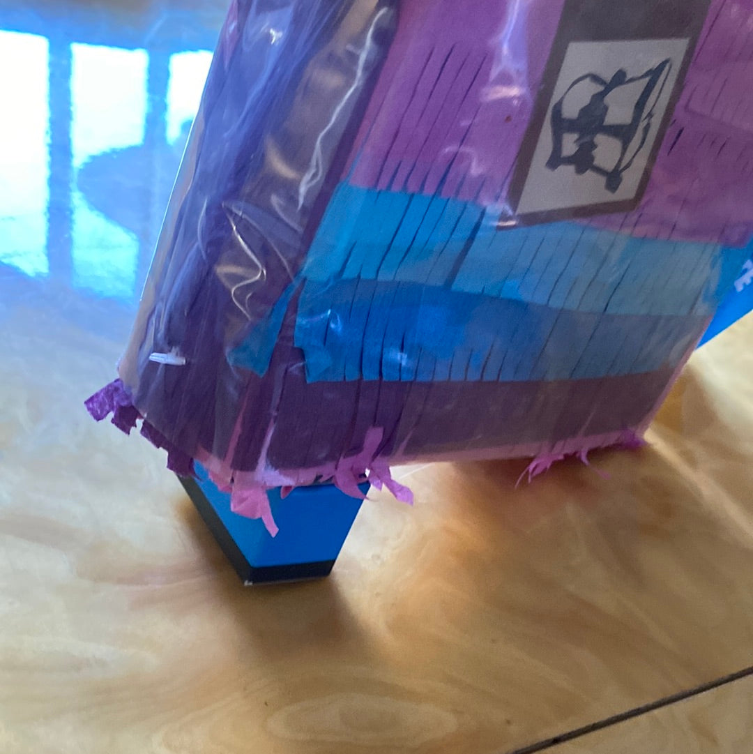 Jazwares Epic Games Fortnite Llama Drama Loot Piñata. Ages 8+. 23 Pieces Inside Missing I leg, Theres a dent and a couple holes
