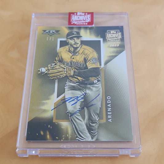 Topps Archive Signature Series Fire Gold Nolan Arendo Auto 1/1 #EF-19