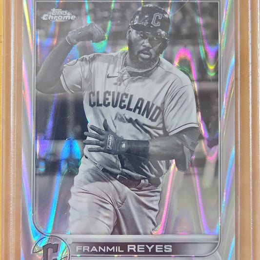 2022 Topps Chrome Franmil Reyes Wave Refractor #97 Cleveland Guardians