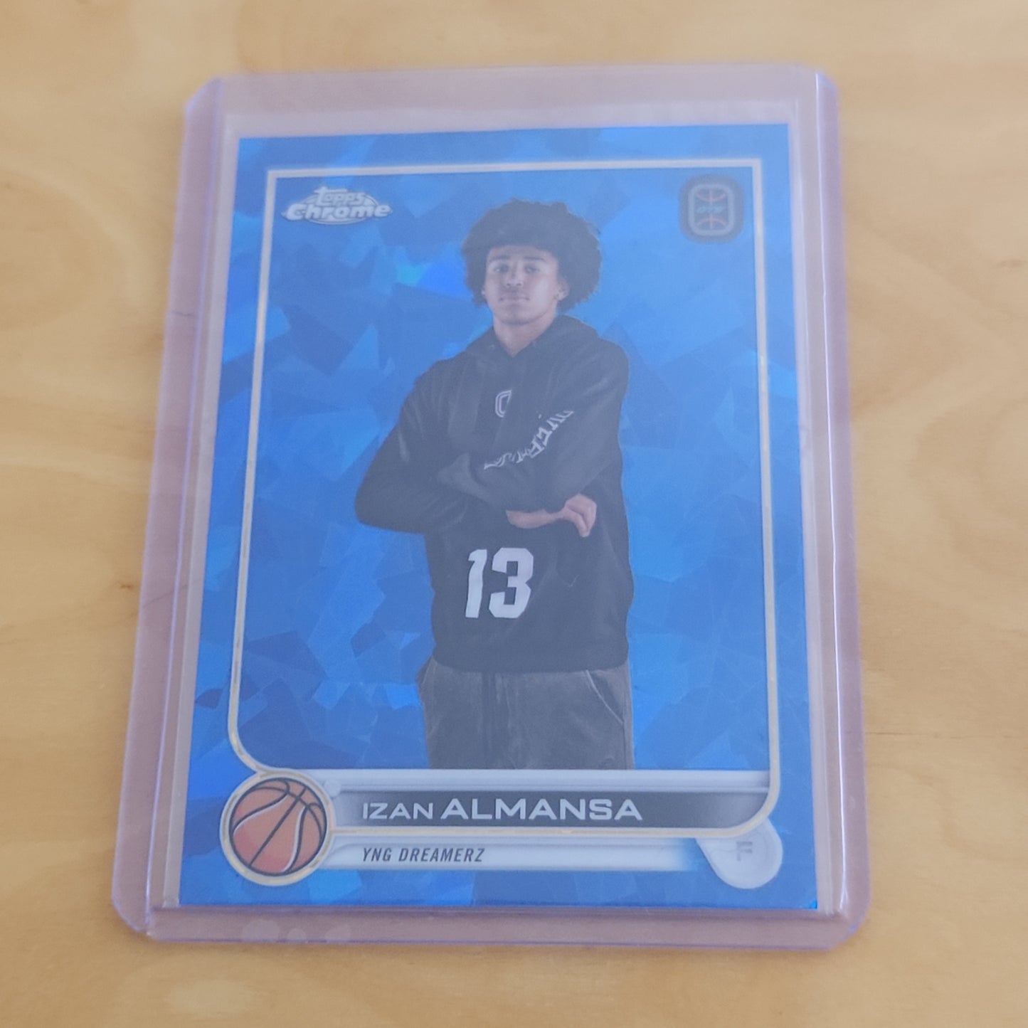 Topps Chrome OTE Blue Saphire Izan Almansa #57