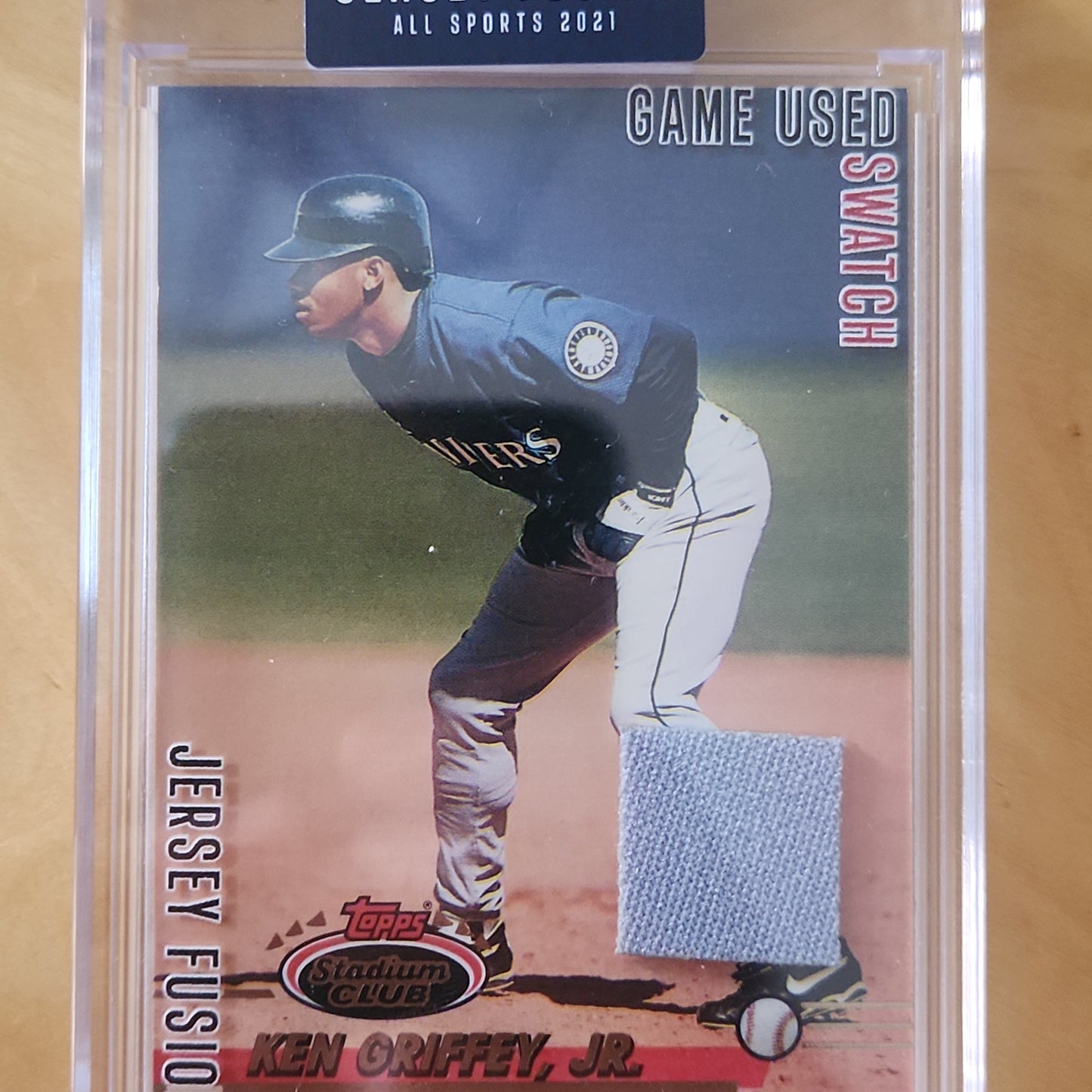 Sports Cards Jersey Fusion All Sports 2021 Topps Staduim Club Ken Griffey Jr. Game Used Patch #JF-KGJ94