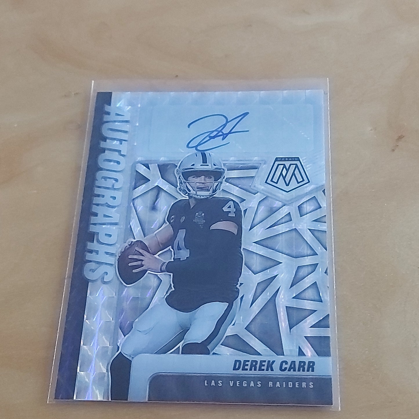 Panini Prizm Mosaic Derek Carr Auto #RAM-DC