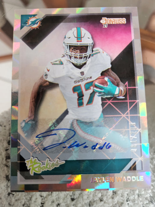 2021 Donruss Football Jaylen Waddle Auto 081/299 The Rookies Holo Dolphins MINT