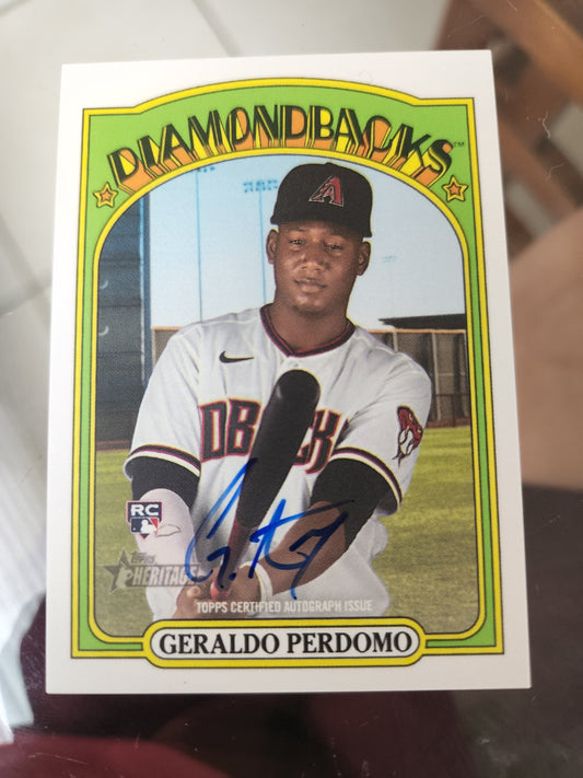 2021 Topps Heritage High Number Real One Auto Geraldo Perdomo (#ROA GPE) RC