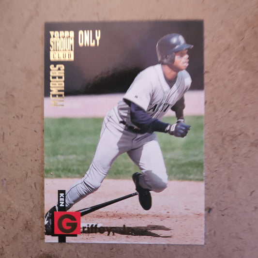 Topps  Stadium Club Only Members Ken Griffey, Jr. #17