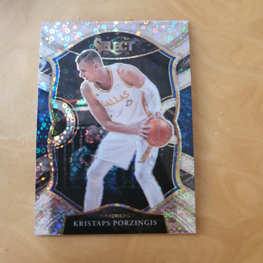 Panini Select Concourse Kristaps Porzingis #43