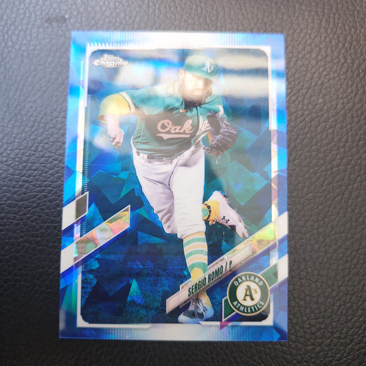 Topps Chrome Update Series Blue Cracked Ice Sergio Romo #US283