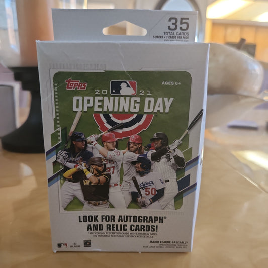 Non Sealed Box Of Topps 2021 MLB Opening Day