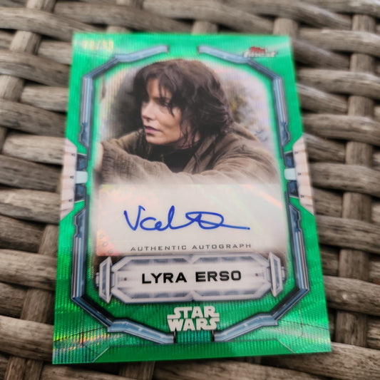 Topps Finest Star Wars Green Refractor Parallel Lyra Erso Auto 72/99 #FA-VK