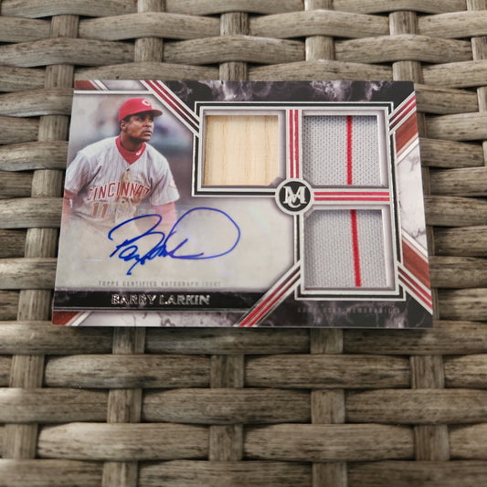 Topps Certified MC Barry Larkin Triple Relic Auto 134/150 #SWTRA-BL