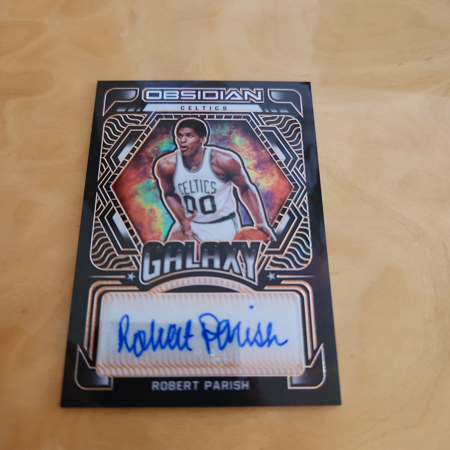 Panini Obsidian Galaxy Robert Parish Auto 20/50 #GA-RPA