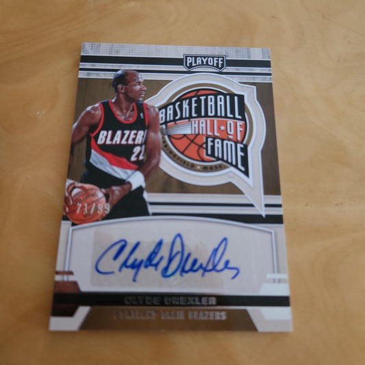 Panini Playoff Hall Of Fame Clyde Drexler Auto 71/99 #HOF-CLY