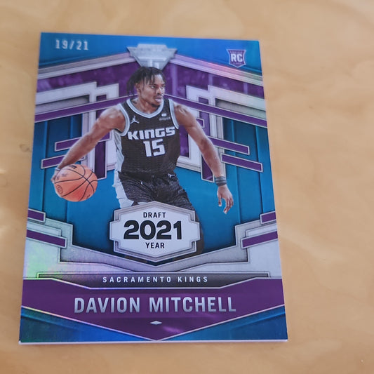 Panini Titanium Blue Davion Mitchell RC 19/21 #544