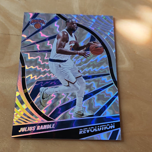 Panini Revolutions Waves Julius Randle 92/99 #30