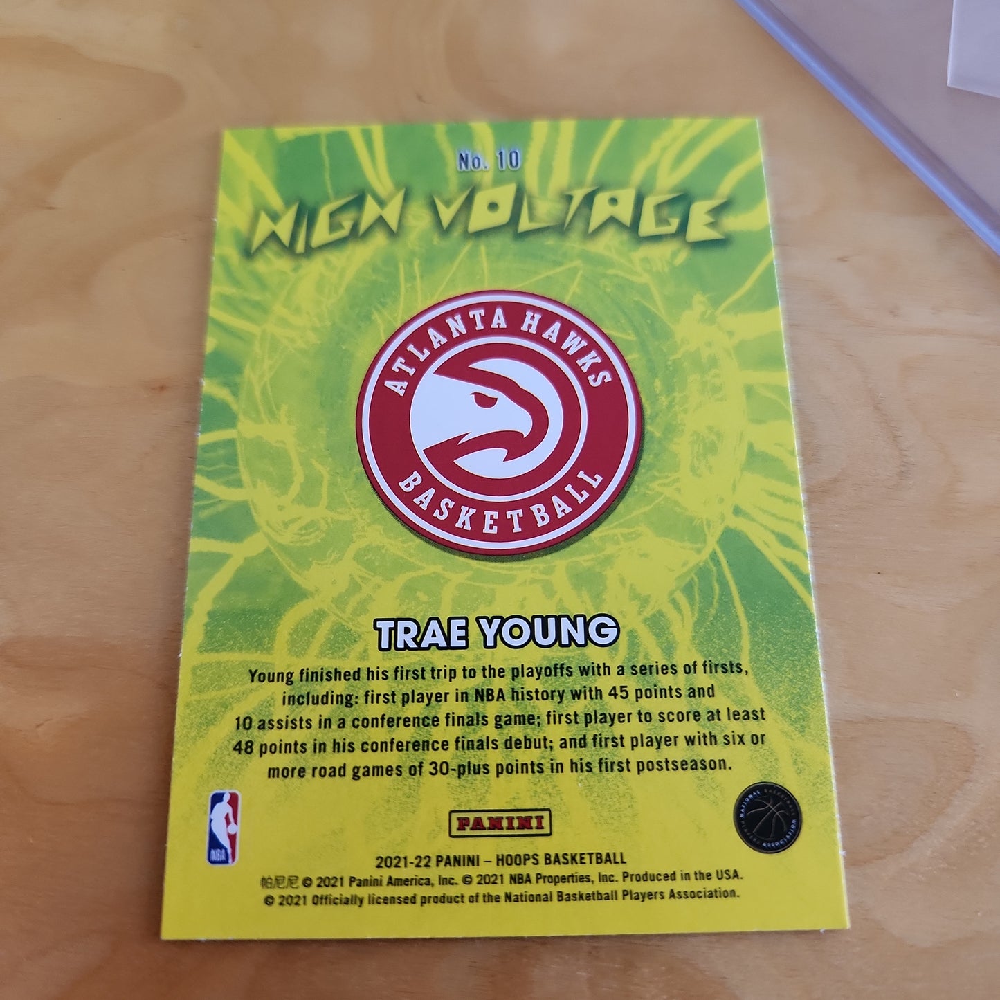 Panini NBA Hoops High Voltage Trae Young #10