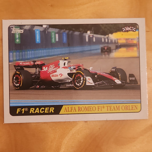 2022 Topps F1 Racer Zhou Guanyu C42 RC #T68-GZ