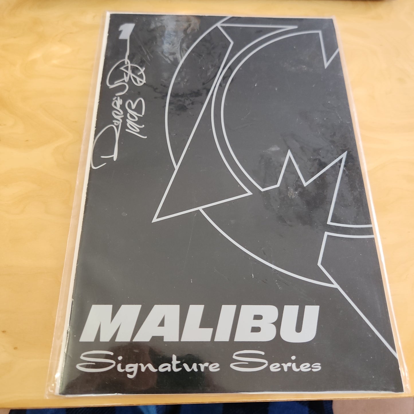 Malibu Signature Series Autograph