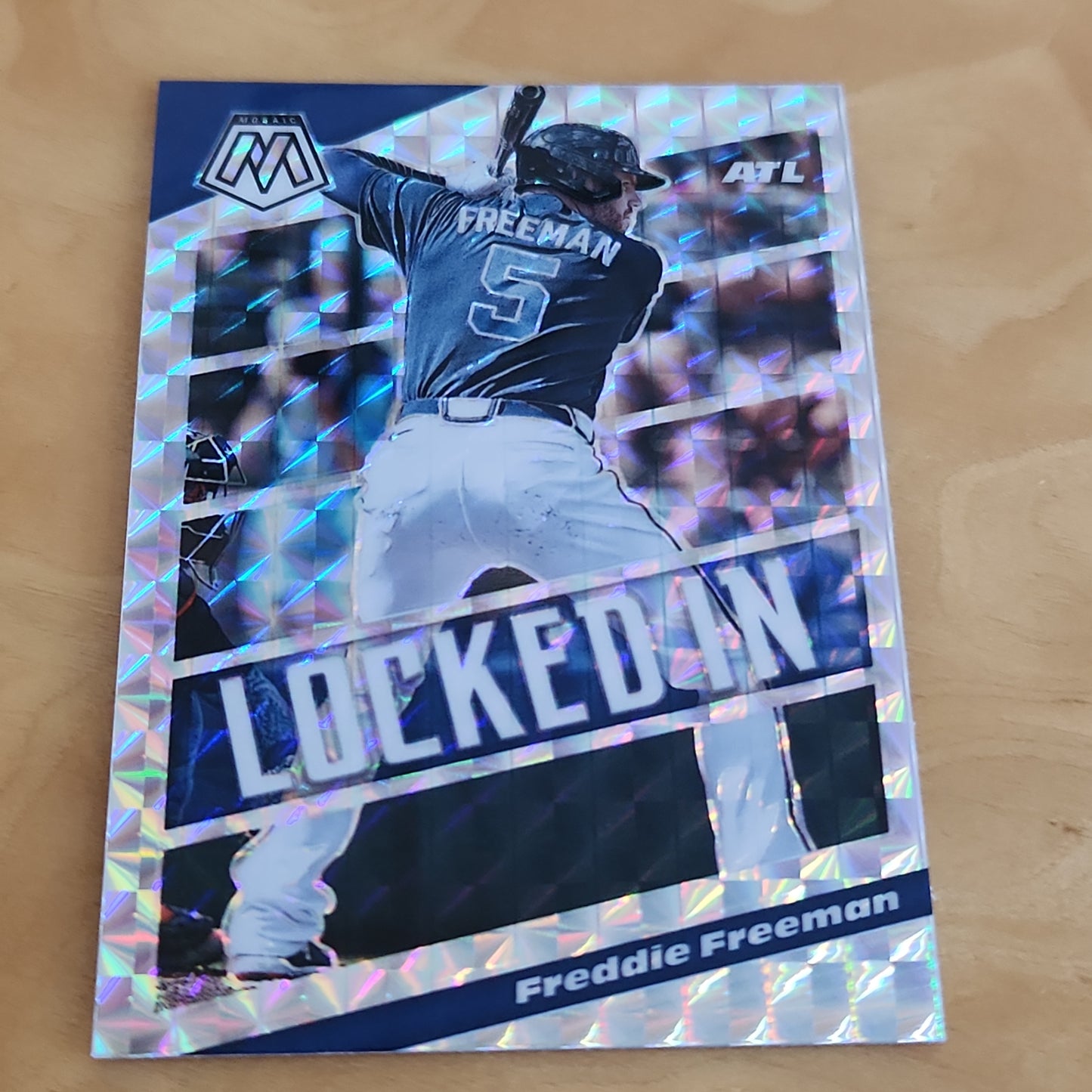 Panini Prizm Mosiac Locked In Freedie Freeman #L14
