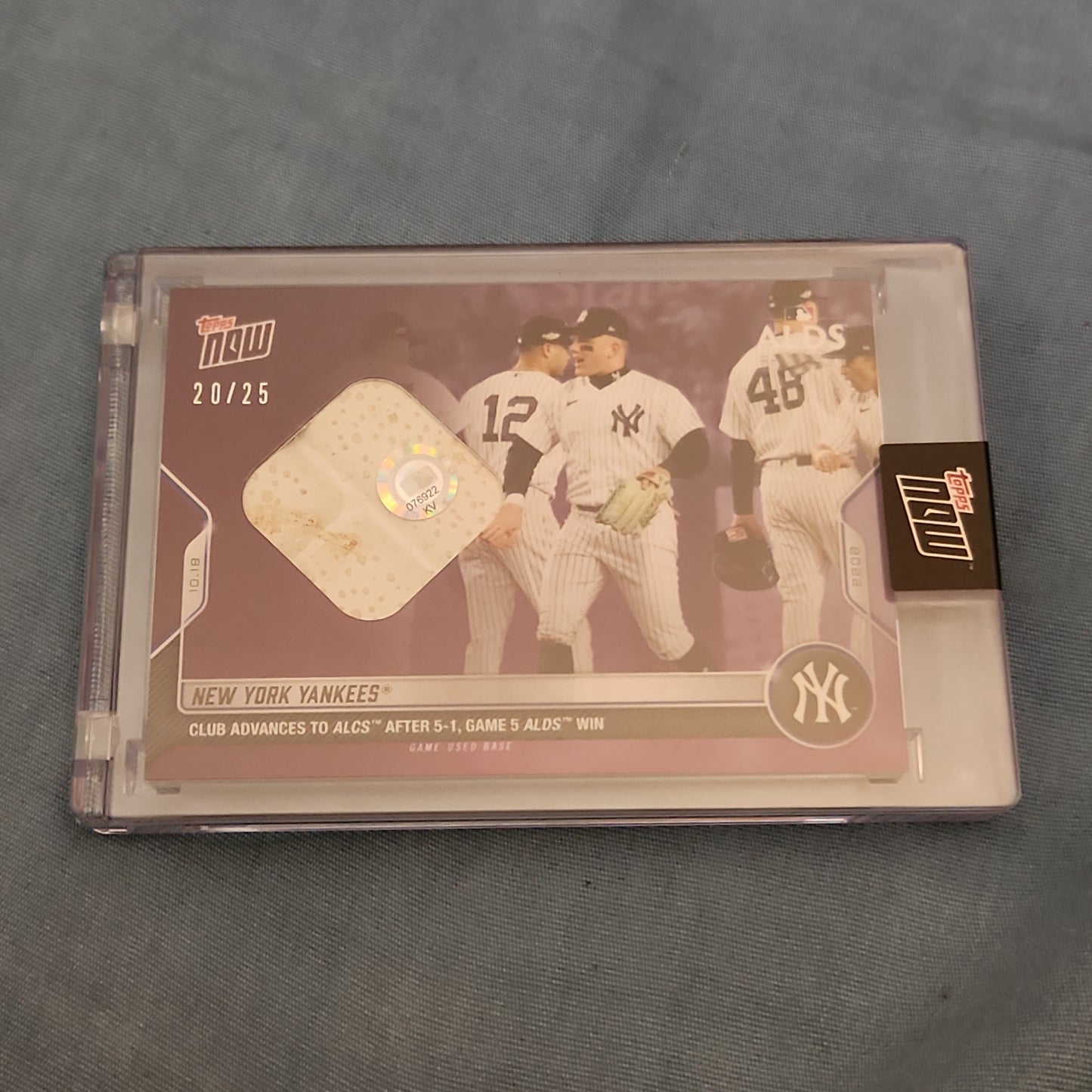 Topps Now Purple New York Yankess Relic 20/25 #1098C