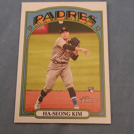Topps Heritage Ha-Seong Kim RC #619