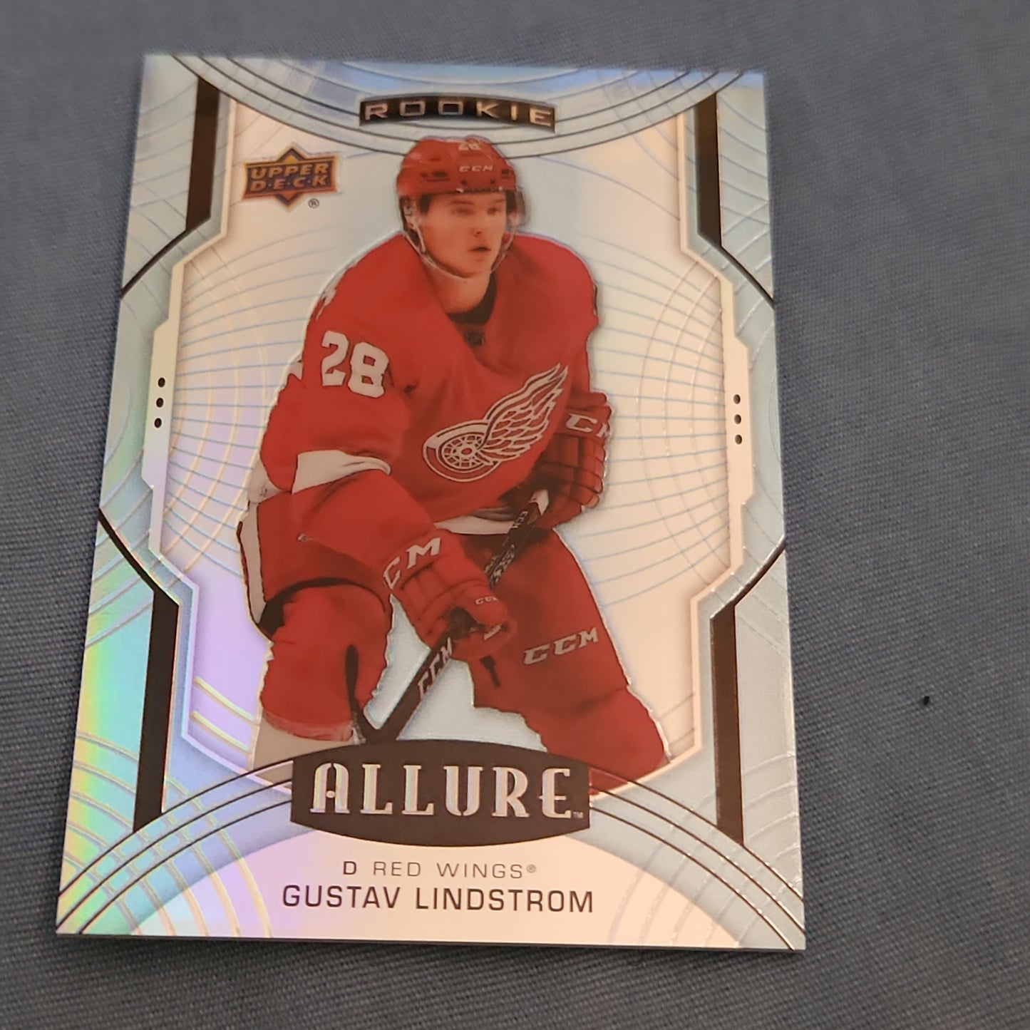 Uppet Deck Allure Gustav Lindstorm RC #116