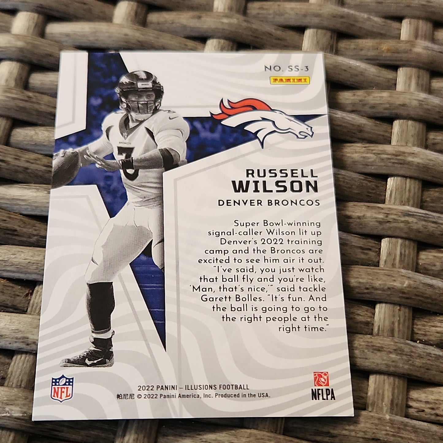 Panini Illusions Shining Stars Russell Wilson #SS-3