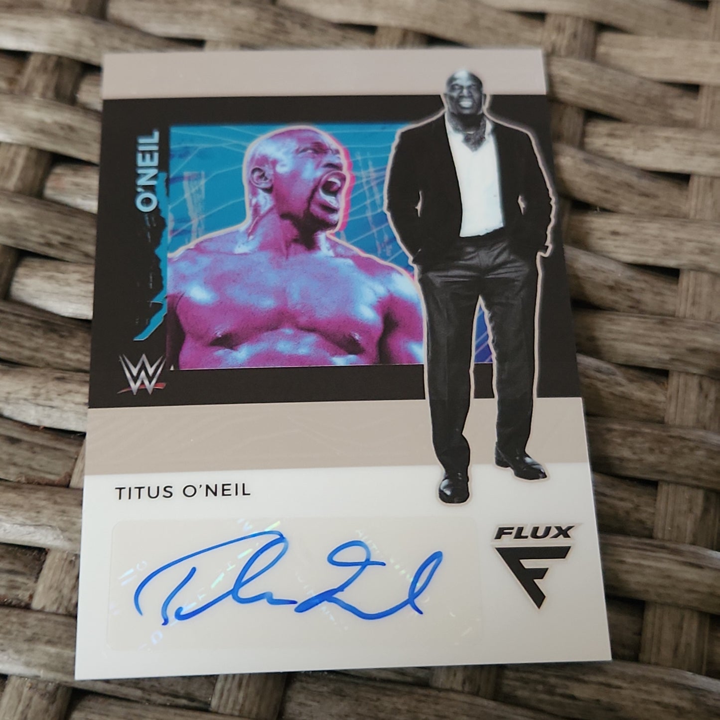 Panini Flux Titus O'Neil Auto #FX-TON
