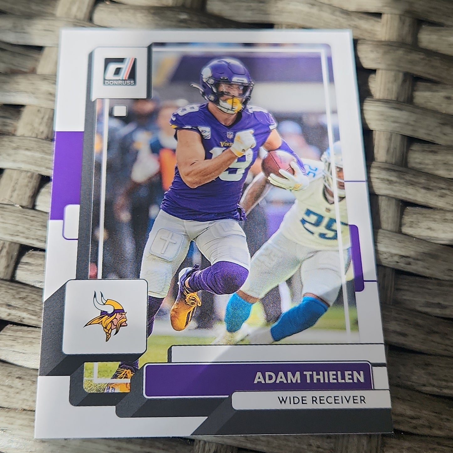 Panini Donruss Adam Thielen #104