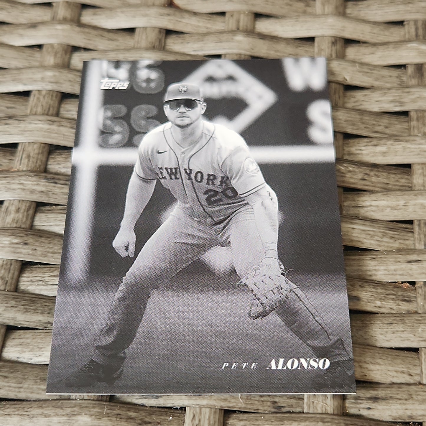 Topps Black & White Pete Alonso #24