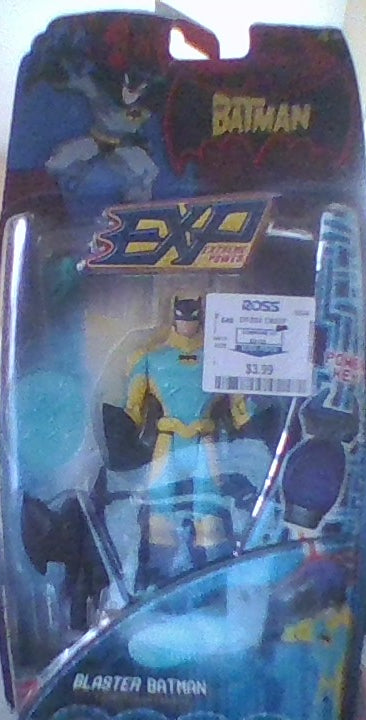 The Batman Extreme Power Blaster Batman figure