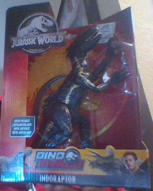 Jurassic World Dino Rivals Indoraptor figure
