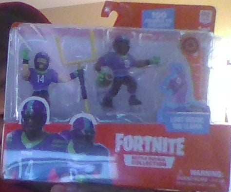 Fortnite Battle Royal Spike and Strong Guard figures.