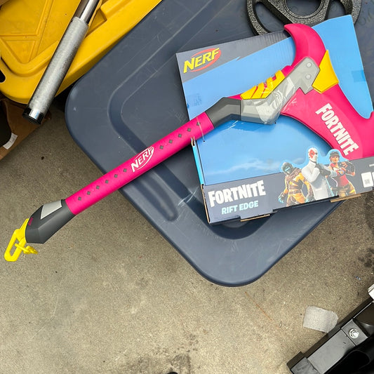 Nerf X Fortnite Rift Edge Pickax