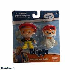 Fire fighter Blippi and firehouse dog Blippi Mini heroes pack